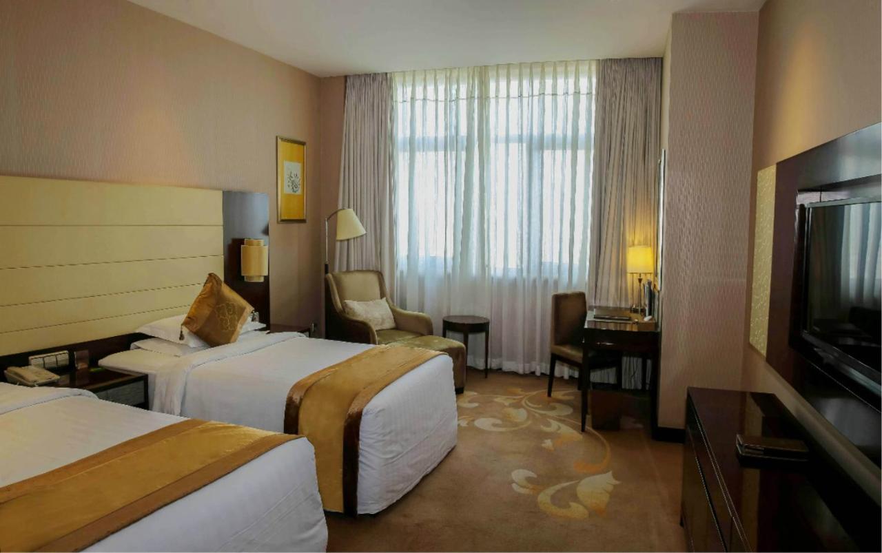 Ritan Downtown 5*