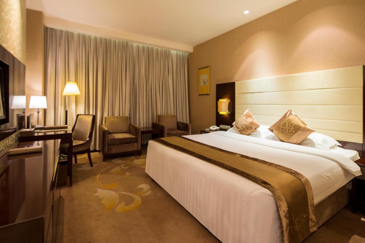 Hotel Ritan Downtown Beijing